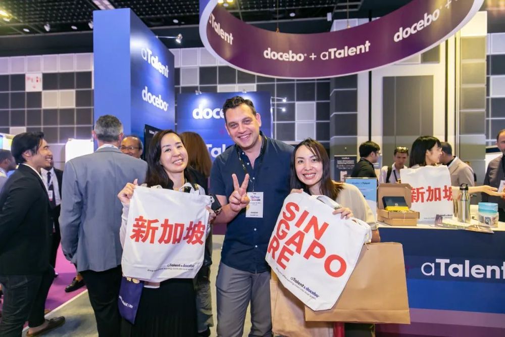 Illuminating Singapore with a Brushstroke of Purple: aTalent &Docebo joint event in Singapore!