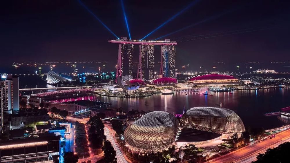 Illuminating Singapore with a Brushstroke of Purple: aTalent &Docebo joint event in Singapore!