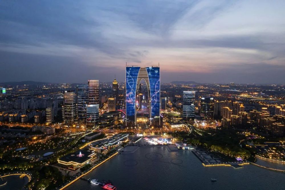 Go Live in Just 8 Weeks! Singapore’s Surbana Jurong Group Empowers Talent Across 40+ Countries with a New AI-Powered Learning Management System